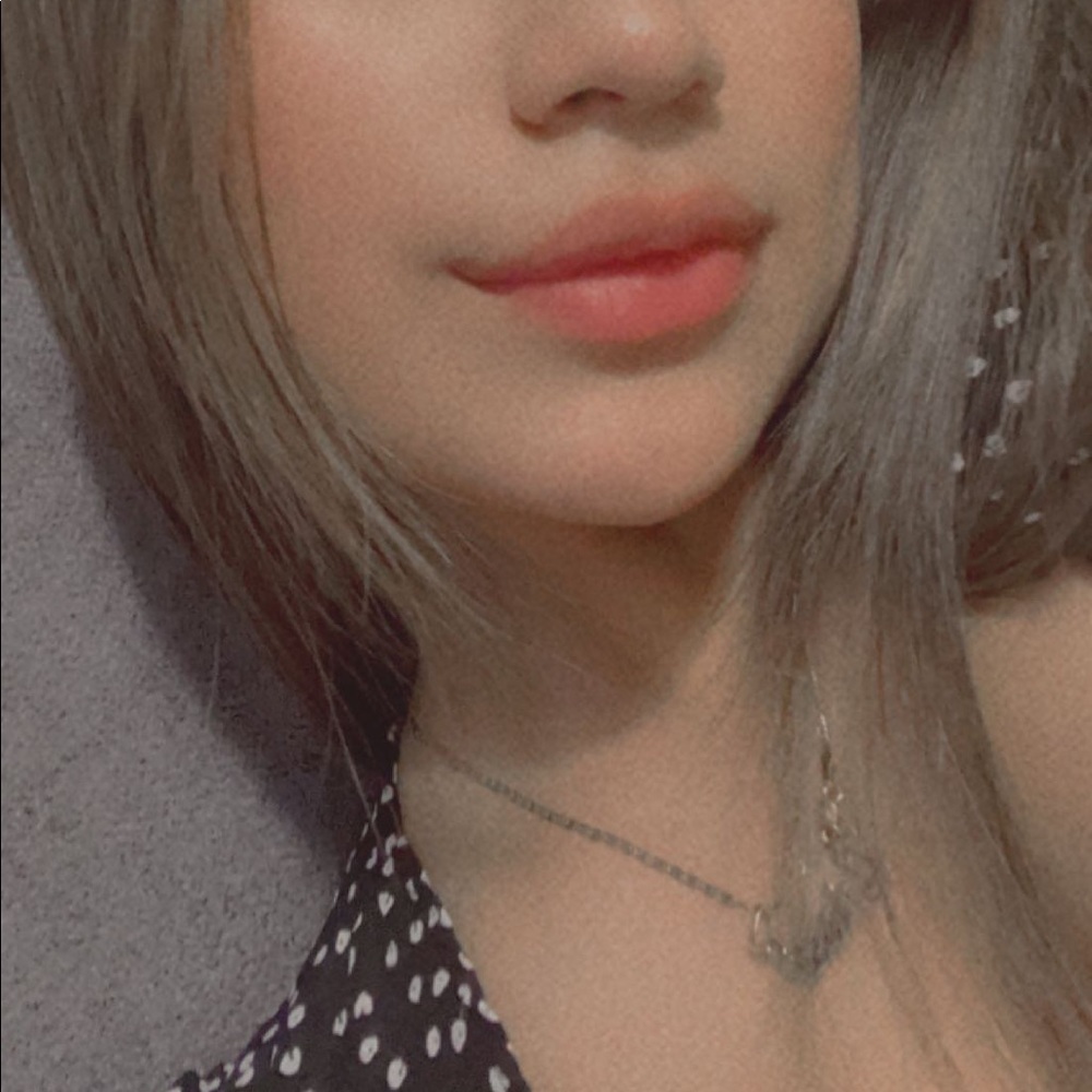 Meet your Posher, Ariana
